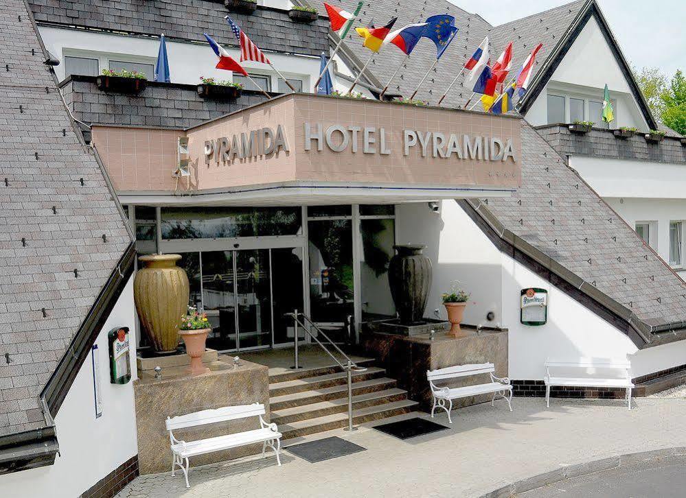Lazensky Hotel Pyramida Франтишкови-Лазне Экстерьер фото